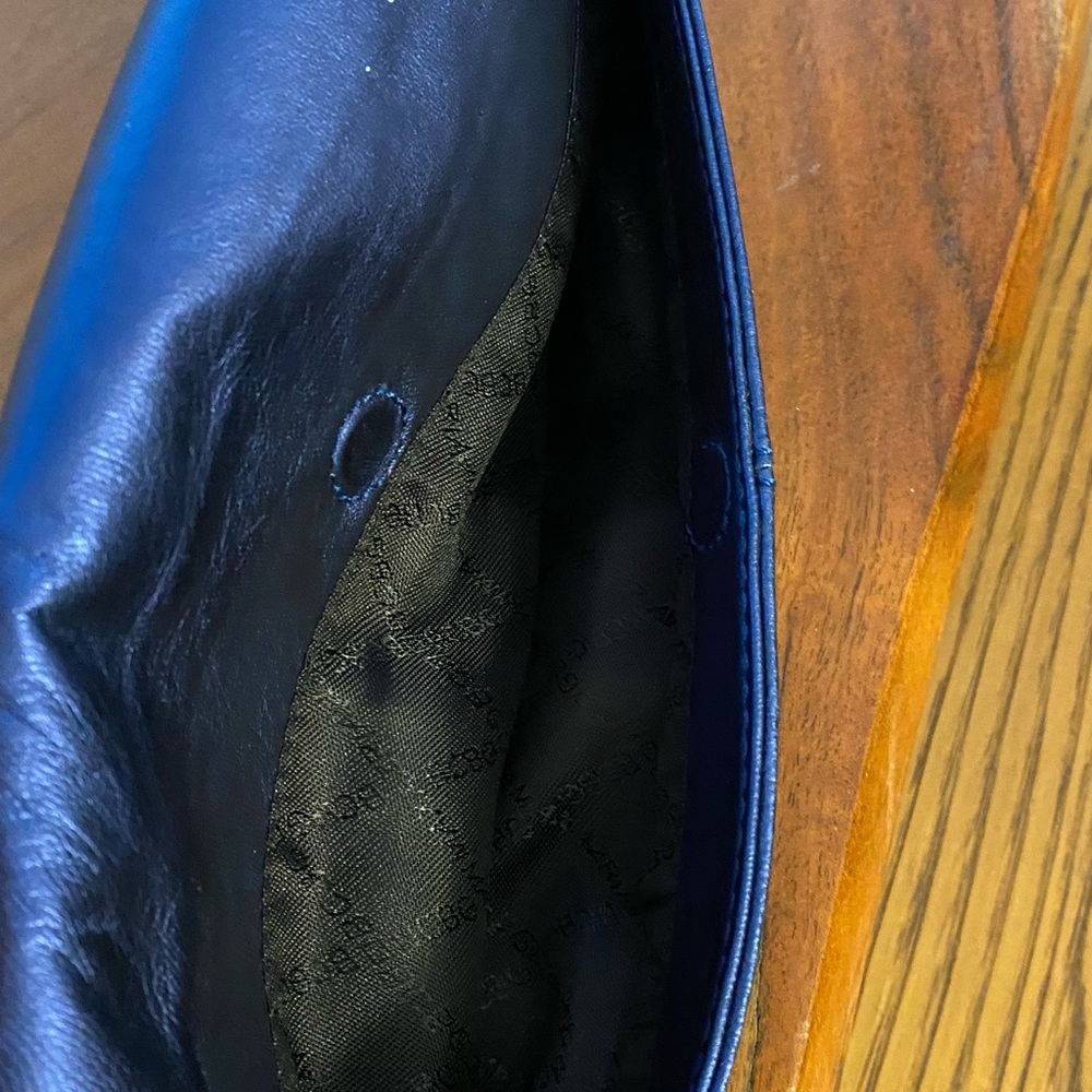 NWOT. BCBG Maxazria navy blue (shimmery look) clutch/shoulder strap handbag. - Picture 6 of 13